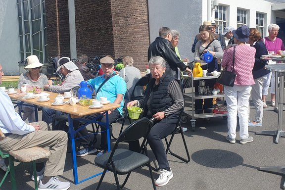 Kirchen Kaffee im Juni